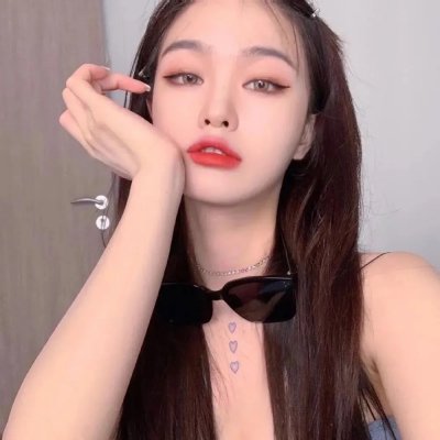 我家的秘密海报